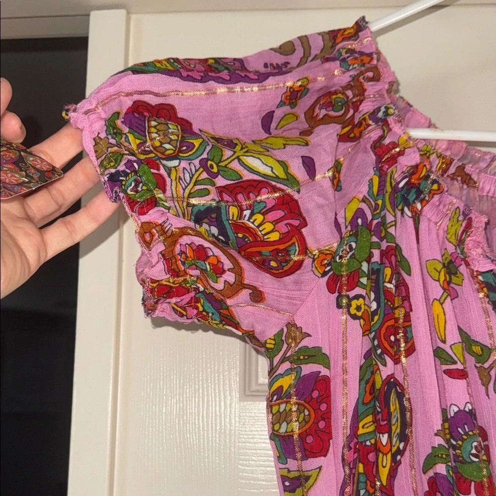 Pink Floral Maxi Dress with Puff Sleeves - Picture 4 of 10